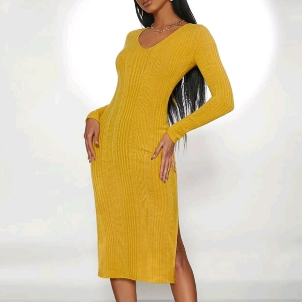 NWB | Cut Out Tie Back Split Thigh Dress